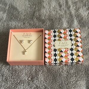 FAO Schwarz Gold Necklace and Earring Set